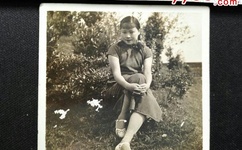 男受被吊起来用震蛋折磨